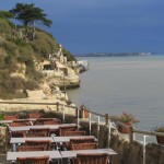 Les Grottes de Matata